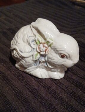White Vintage Ceramic Bunny Figurine with Floral Accent